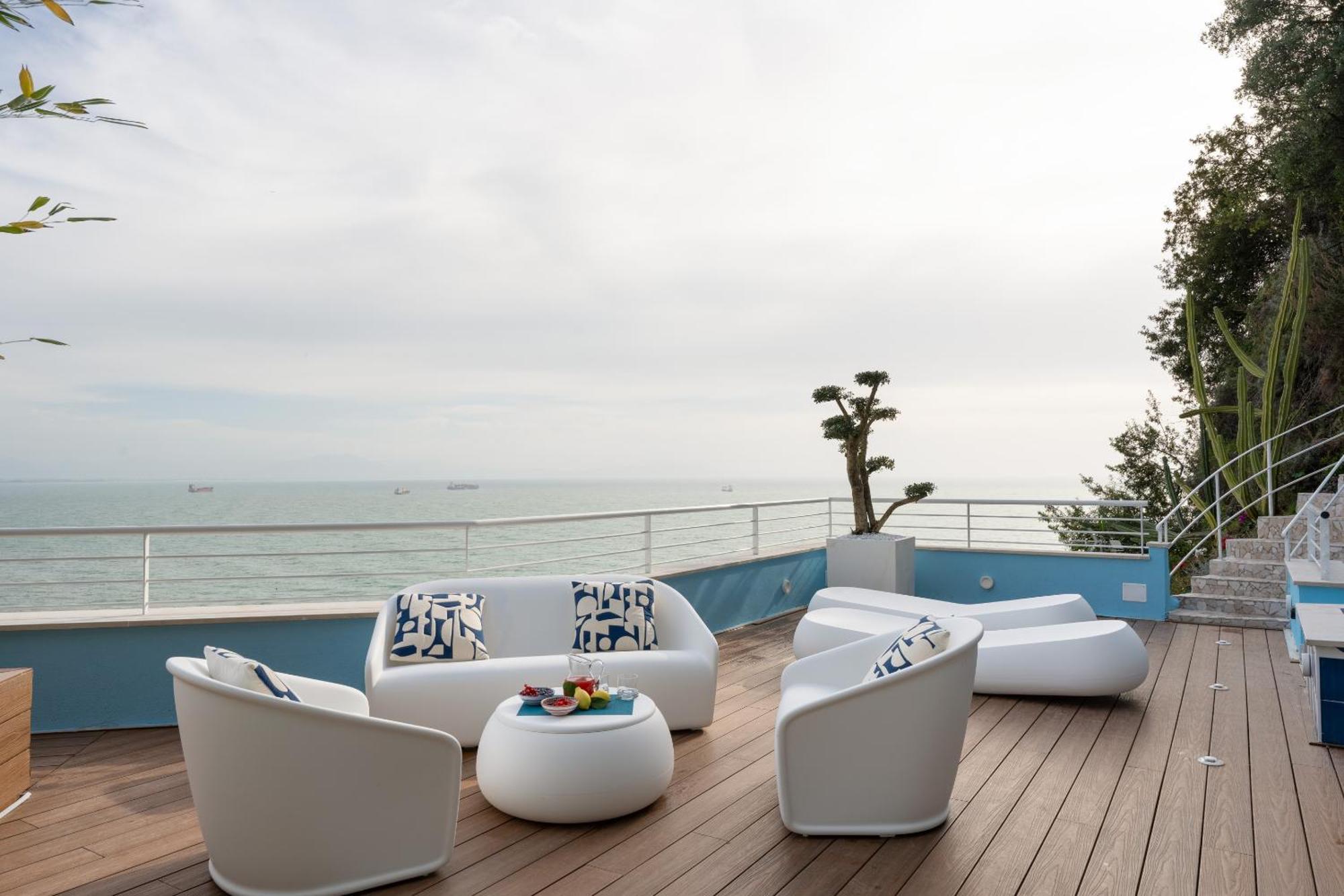 Laguna Blu - Resort Villa Overlooking The Sea On The Amalfi Coast Виетри Экстерьер фото